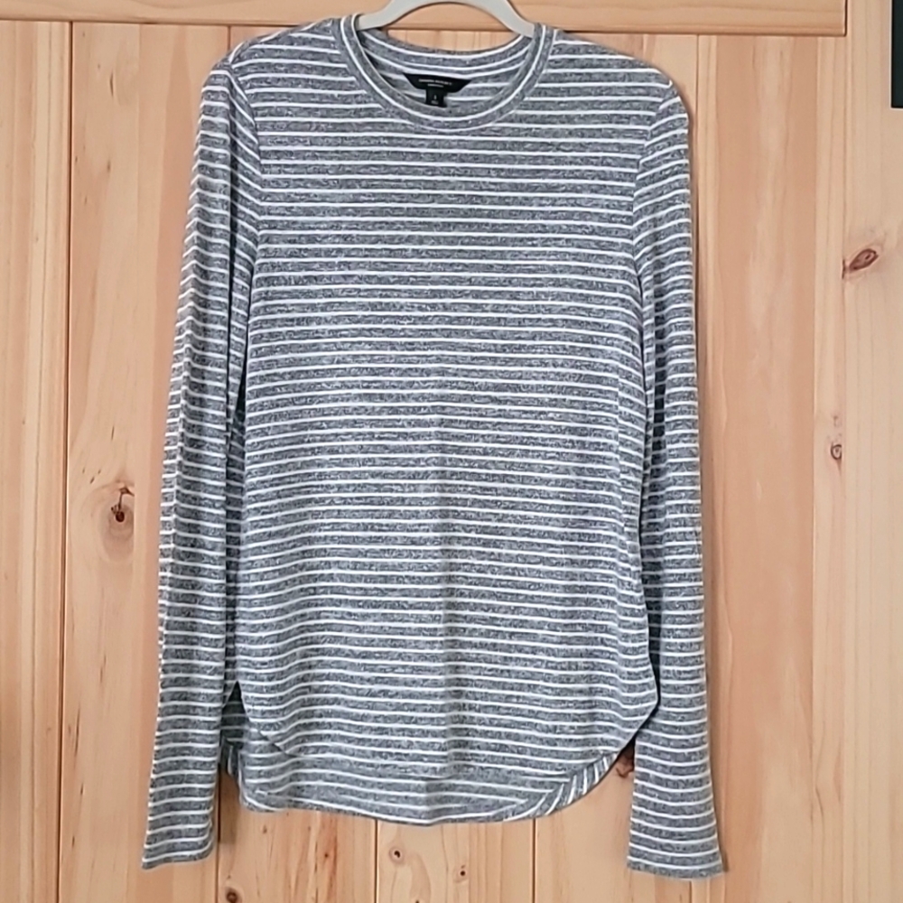SOFT LONG SLEEVE NWOT